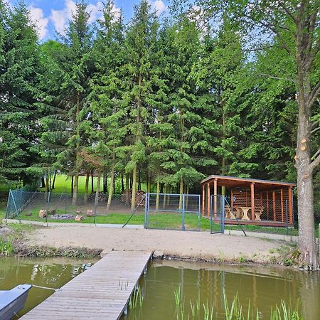 Lepaki Lake Moldzie Extérieur photo